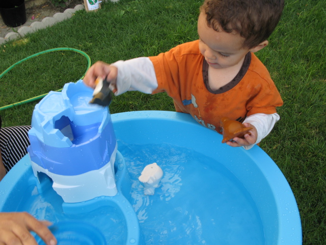 Arctic Splash Water Table By Step 2