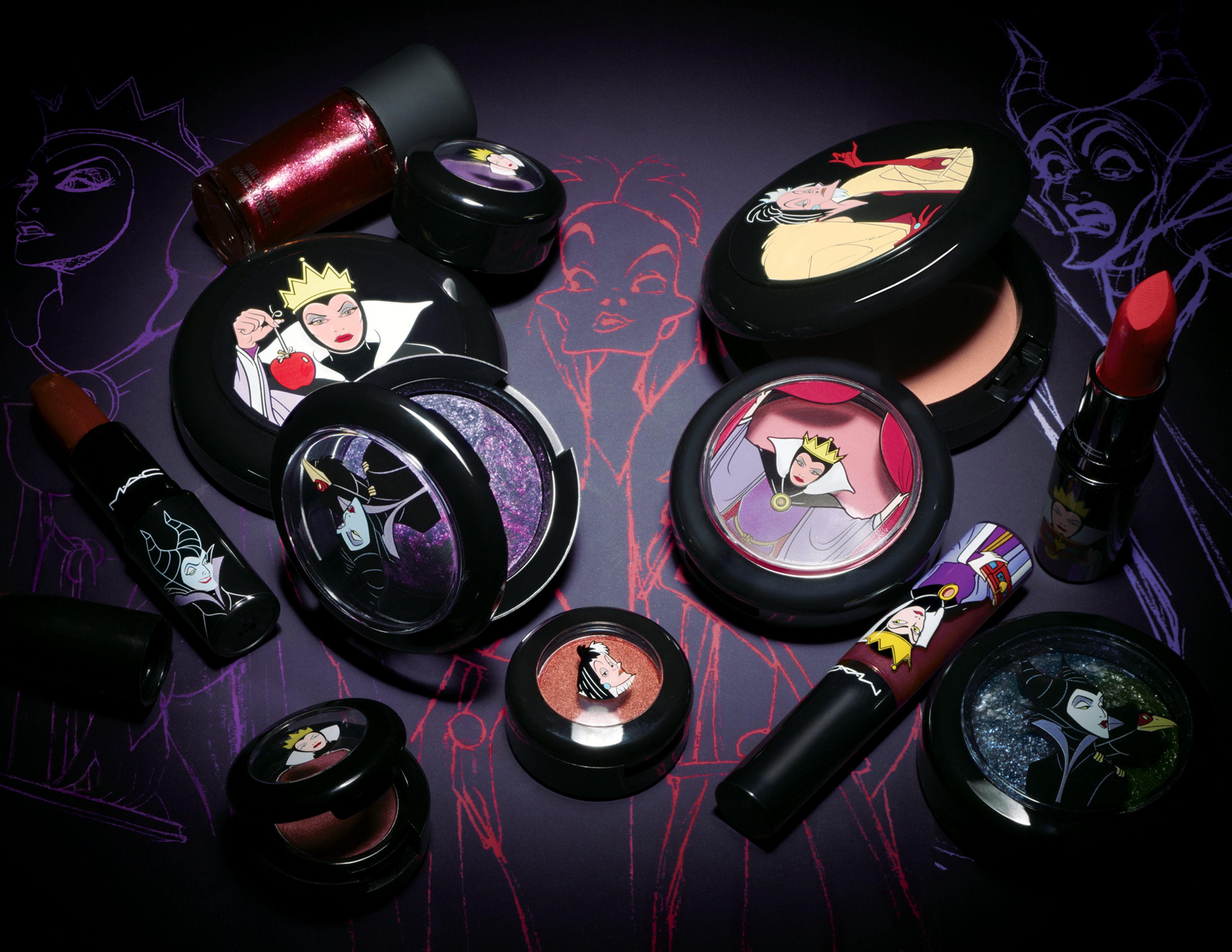 Cosmetic collection. Disney Villains косметика. Косметика злодеев Дисней. Косметика Мак Дисней. Коллекция косметики.