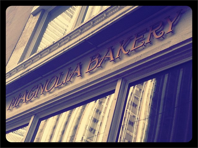 New York City iPhone Pictures - Magnolia Bakery