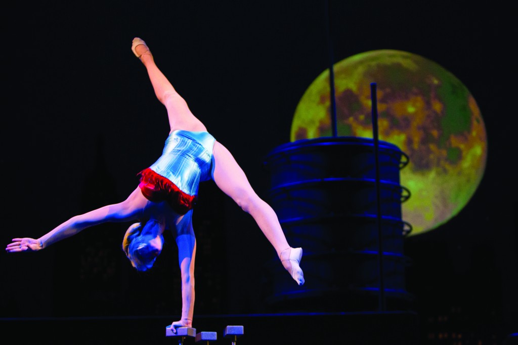 Cinema, Cirque du Soleil, Performing Arts, Infiniti