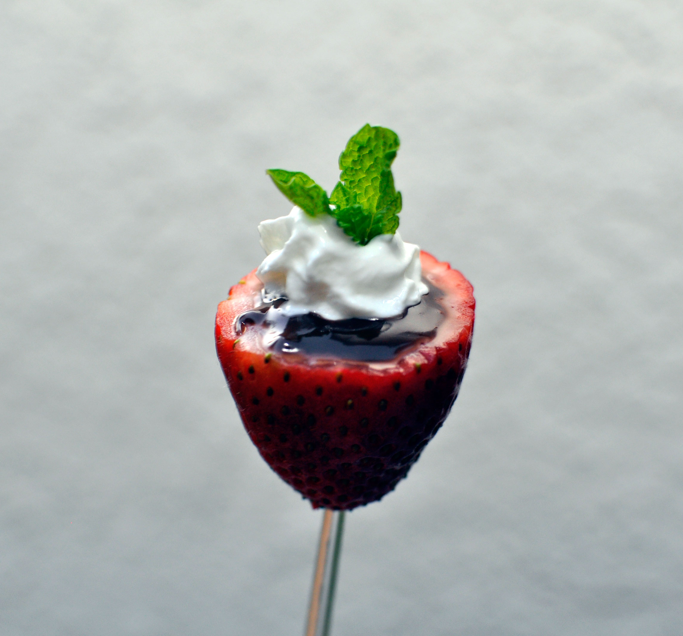 Recipe Dark Chocolate GanacheFilled Strawberries Rockin Mama™