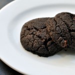 Vegan Dark Chocolate Chunk Peanut Butter Cookies
