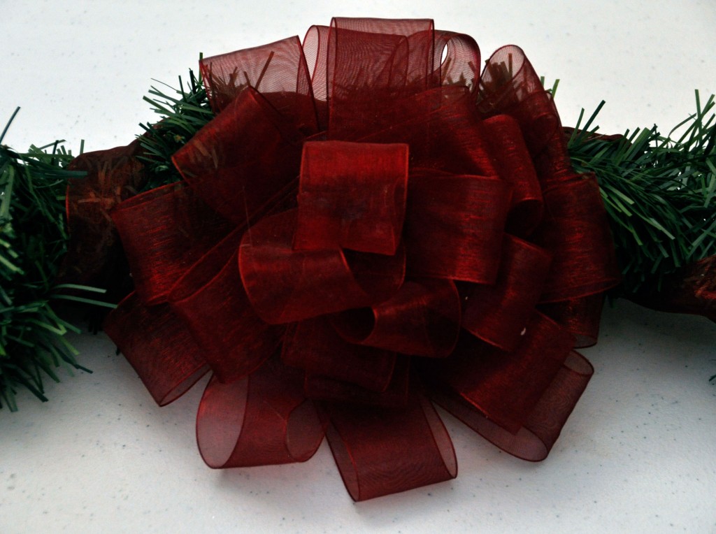How to Make a Holiday Bow
