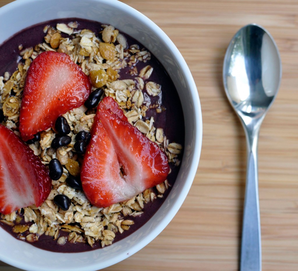 Chocolate Peanut Butter Acai Bowl