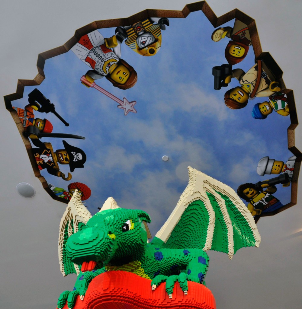 LEGO Dragon at LEGOLAND Hotel