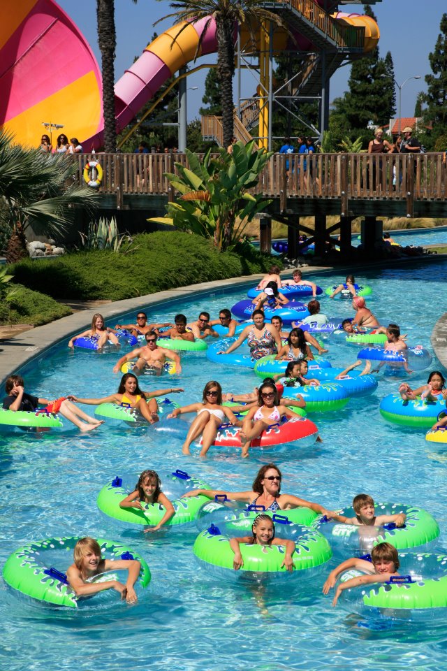 Splash Into Summer at Knott's Soak City *Giveaway*
