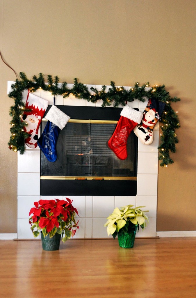 Holiday Decor for Mantle