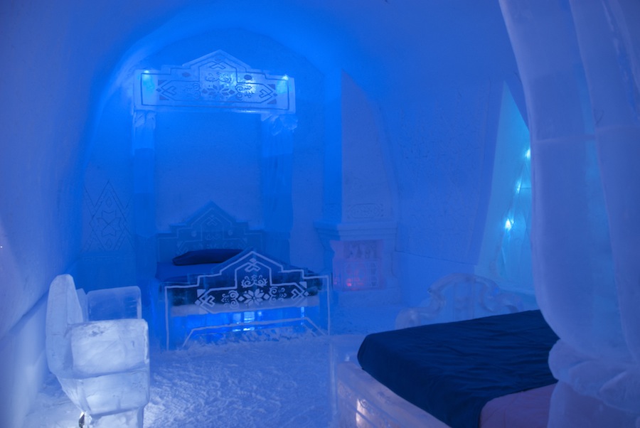 Frozen Themed Suite at the Hôtel de Glace