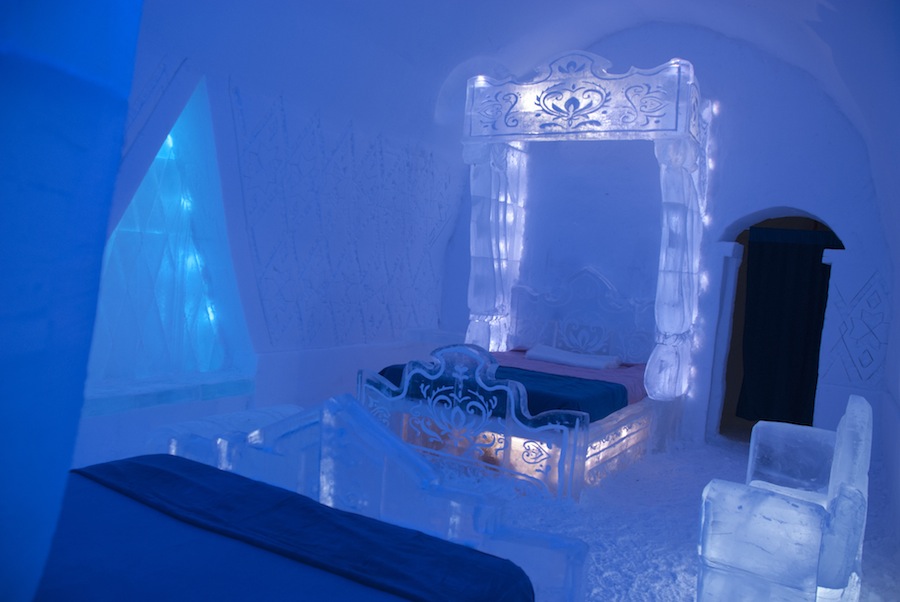 Frozen Themed Suite at the Hôtel de Glace