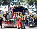 Viva Navidad Street Party