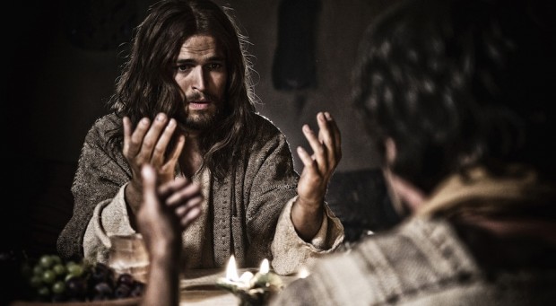 Son of God Star Diogo Morgado on His Passion and Responsibility in ...