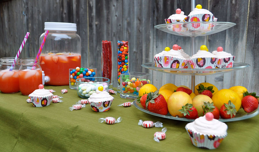 DIY Candy Bar and Cupcake Decorating