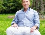 Nicholas Sparks