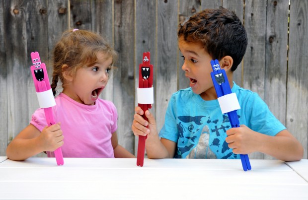 DIY Popsicle Stick Monster Puppets