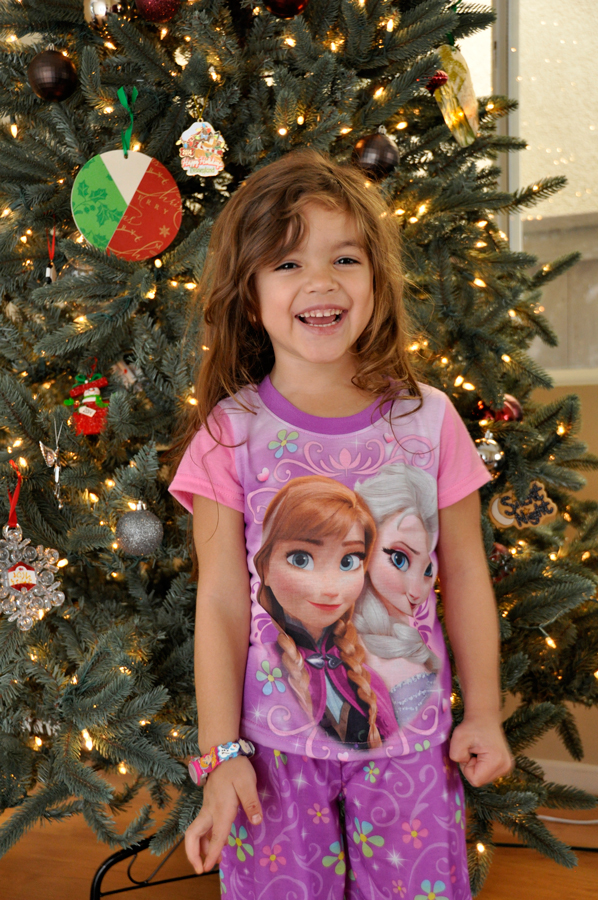 Frozen family christmas online pajamas