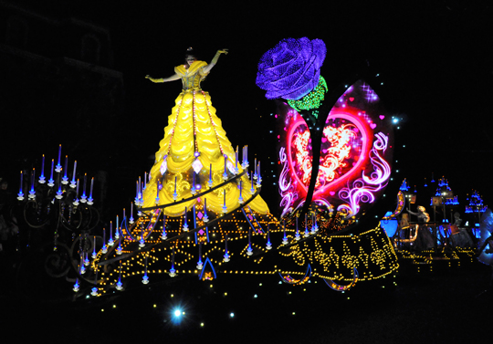Belle's Float Paint the Night