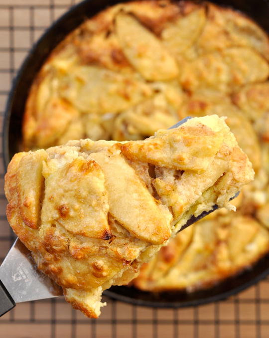 Skillet Baked Apple Pancake Recipe - Rockin Mama™