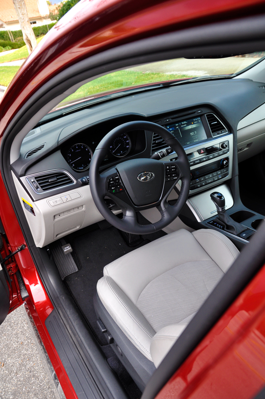 Hyundai Sonata Interior