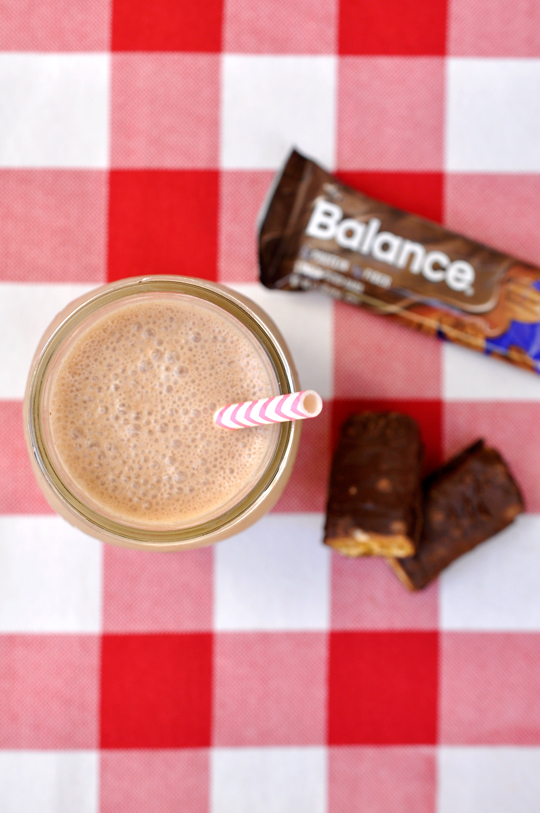 Dark Chocolate Banana Post-Workout Shake