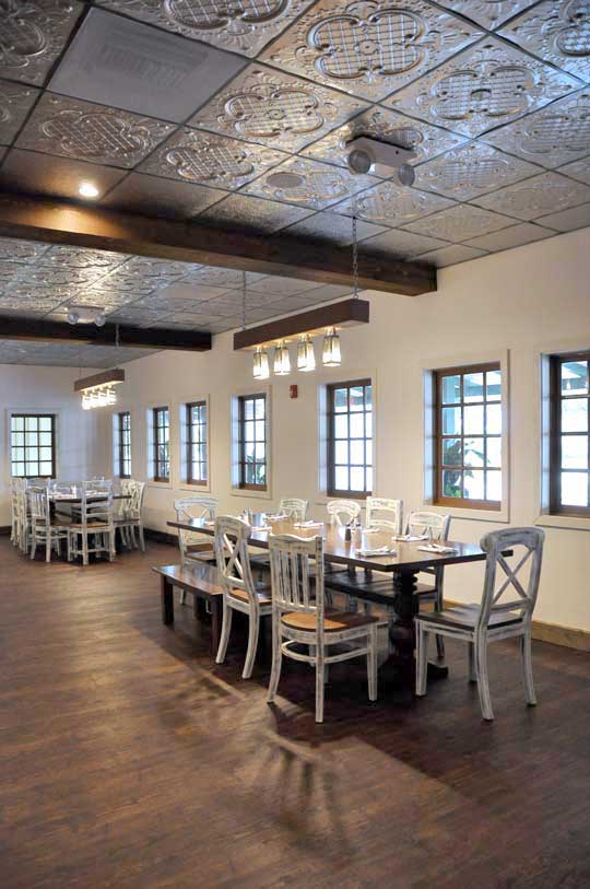 Dining Room at Knott's Chicken Dinner Restaurant