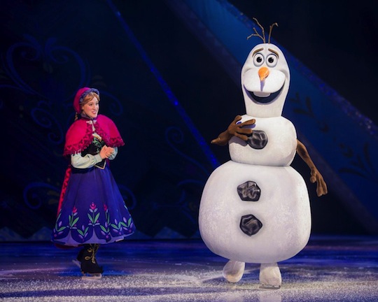 Anna and Olaf - Disney on Ice Worlds of Enchantment