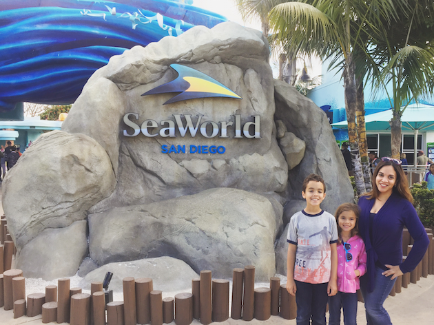 Family at SeaWorld - Road Trip