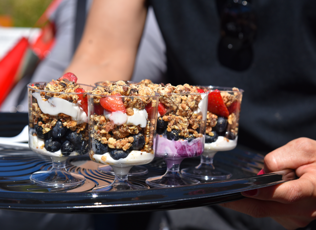 Fruit Granola Yogurt Parfait