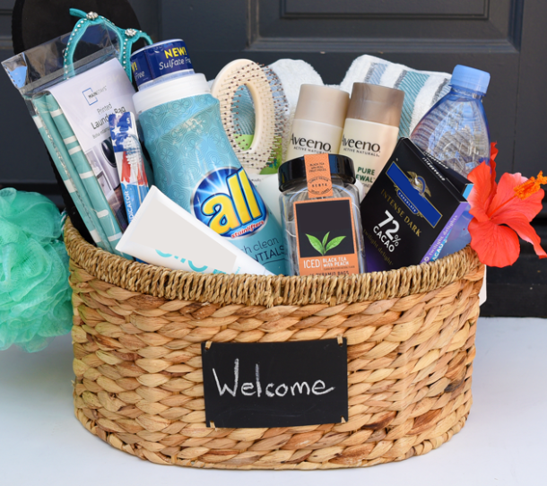 How to Put Together a Guest Basket Rockin Mama™