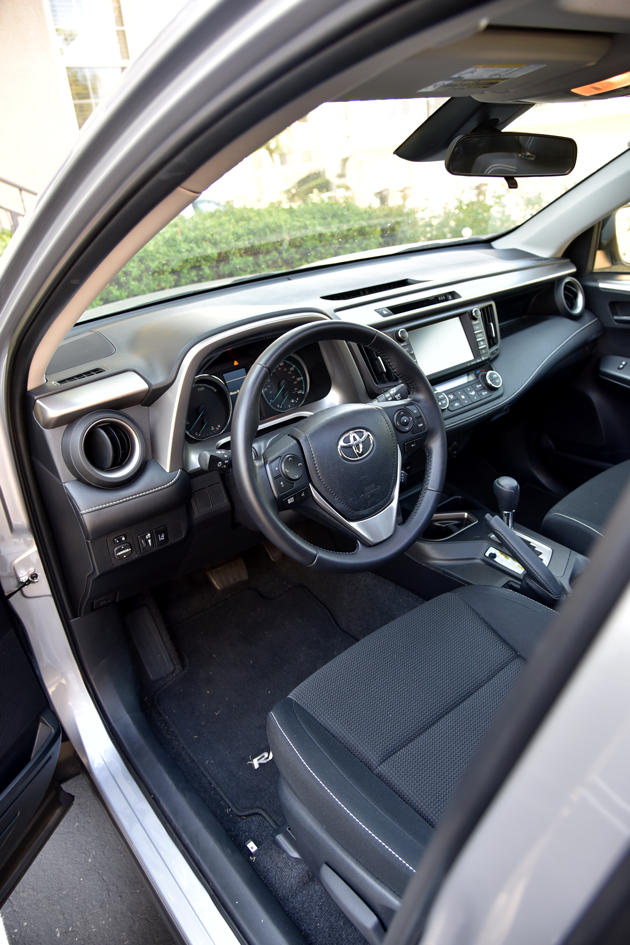 Toyota Rav4 Interior