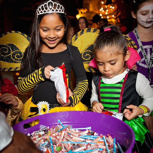 Trick or Treating at Great Wolf Lodge