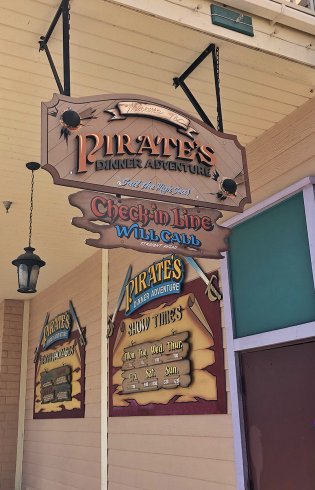 Pirates Dinner Adventure