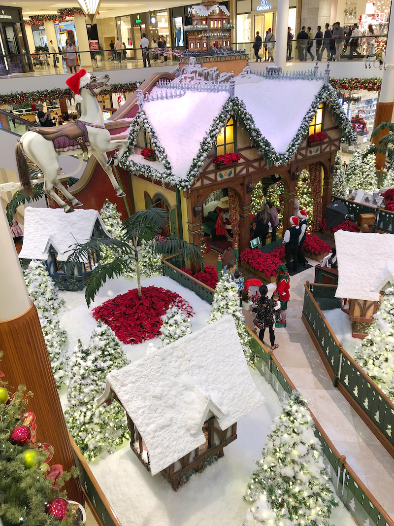 Santa's Village at South Coast Plaza Rockin Mama™