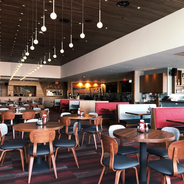 Splitsville Dining Area