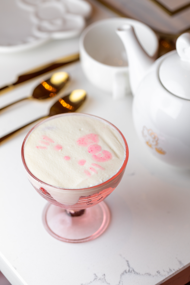 Hello Kitty Latte