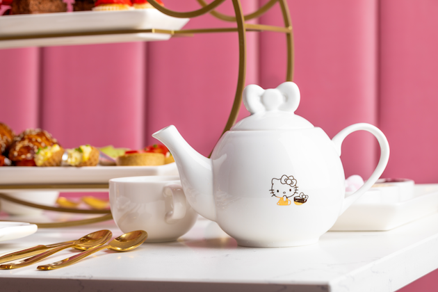 Afternoon Tea at Hello Kitty Grand Cafe – Irvine