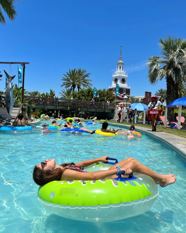 Knotts Soak City Lazy River