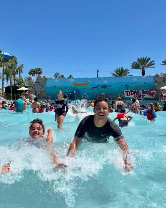 Wave Pool at Knotts Soak City