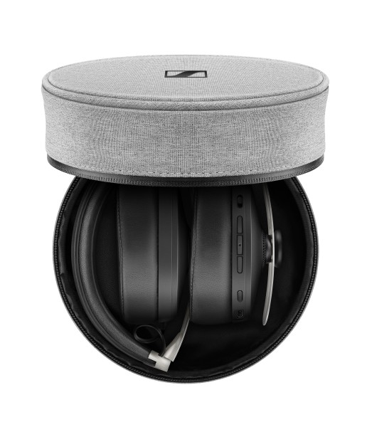 Gift Idea: Sennheiser's M3 Momentum Wireless headphones