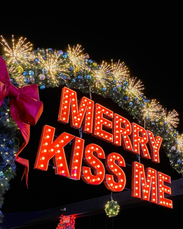 Merry Kiss Me Dana Point