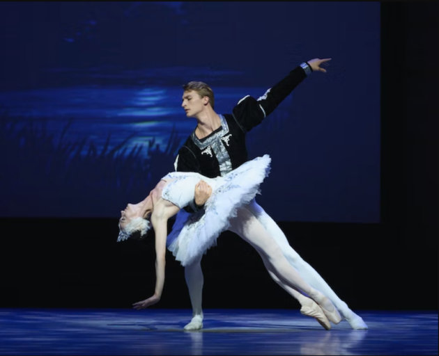 Reunited in Dance Segerstrom Center for the Arts