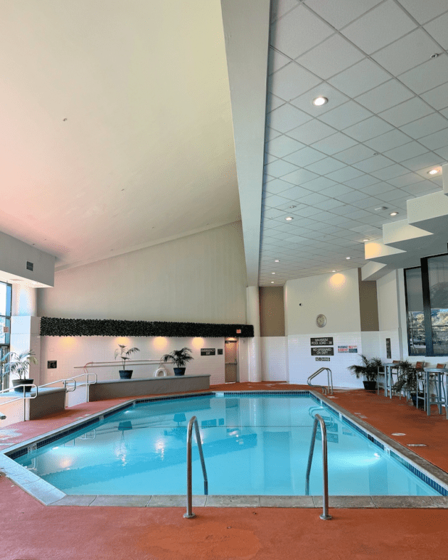 sonesta irvine pool